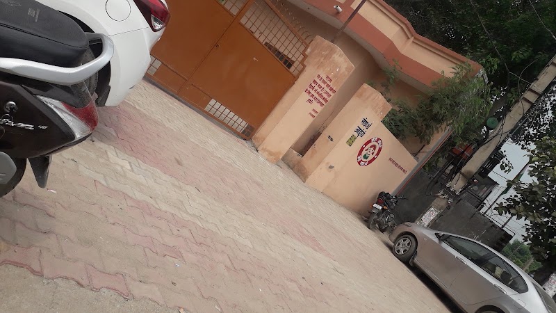 Government senior secondary school Sukhrali, gurugram - Government senior secondary school Sukhrali, gurugram, Government Primary School Sukhrali, gurugram Near community center Sec, 17, Sector Rd, Sukhrali, Sector 17, Gurugram, Haryana 122007, India
