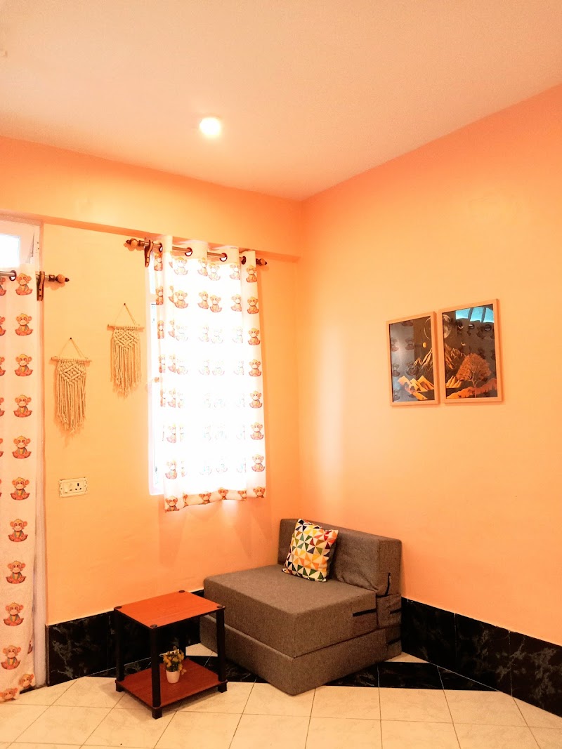 Hidden Monkey Hostel, Railway Station, Darjeeling - Hidden Monkey Hostel, Railway Station, Darjeeling Guddi Road, near Wisdom Accademy School, Chauk Bazaar, Darjeeling, West Bengal 734101, India
