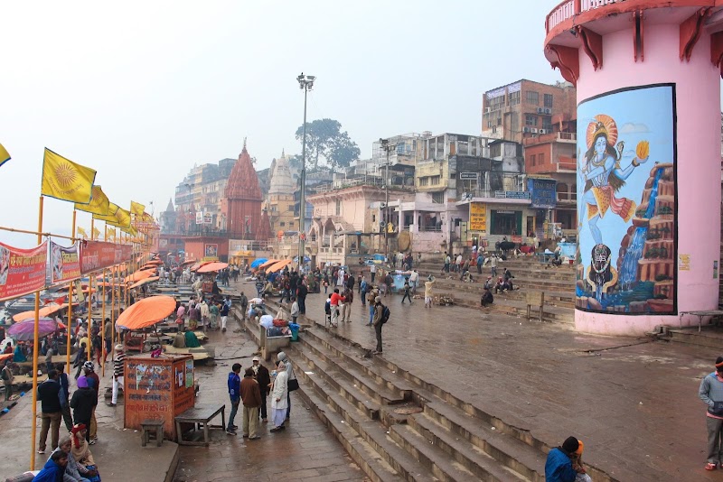 Ganga Mahal Ghat, (Varanasi) - Ganga Mahal Ghat, (Varanasi) 8267+HX6, Ghats of Varanasi, Ghasi Tola, Varanasi, Uttar Pradesh 221001, India