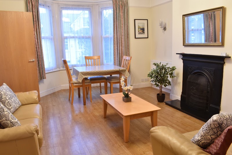 larkfield apartments - larkfield apartments 19 Larkfield Rd, Richmond TW9 2PG, UK