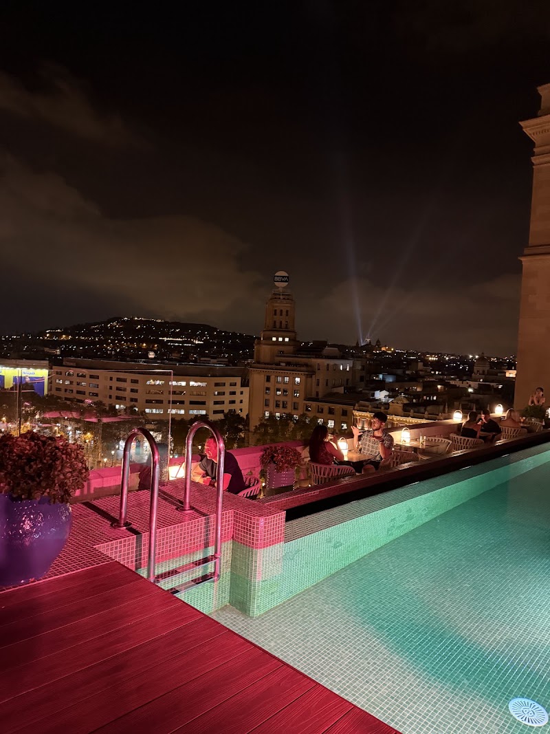 Skybar Barcelona (45 Times Barcelona Hotel) - Skybar Barcelona (45 Times Barcelona Hotel) Skybar Barcelona (45Times Barcelona Hotel, Pl. de Catalunya, 10, Eixample, 08002 Barcelona, Spain