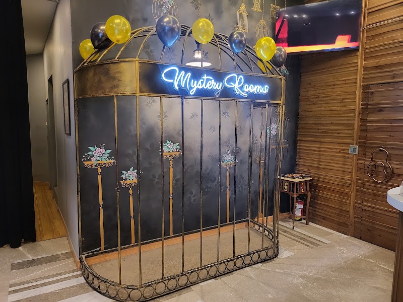 Mystery Rooms - Golf Course Road, Gurgaon (NextGen Escape Rooms) - Mystery Rooms - Golf Course Road, Gurgaon (NextGen Escape Rooms) F-9/10, Golf Course Rd, Block F, DLF Phase 1, Sector 26A, Gurugram, Haryana 122002, India