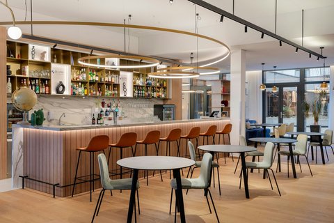 Courtyard by Marriott Biel/Bienne - Courtyard by Marriott Biel/Bienne Esplanade du Palais des Congres 15, 2502 Biel, Switzerland