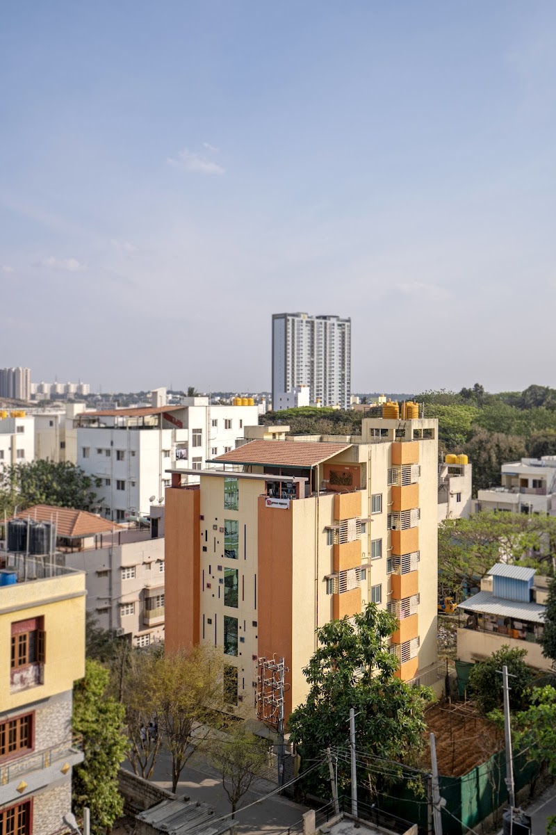 Your space Girls Hostel - Yelahanka Reva 2