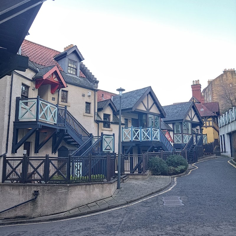 Dean Village Edinburgh - Dean Village Edinburgh, Dere House, Damside, Edinburgh EH4 3BB, UK