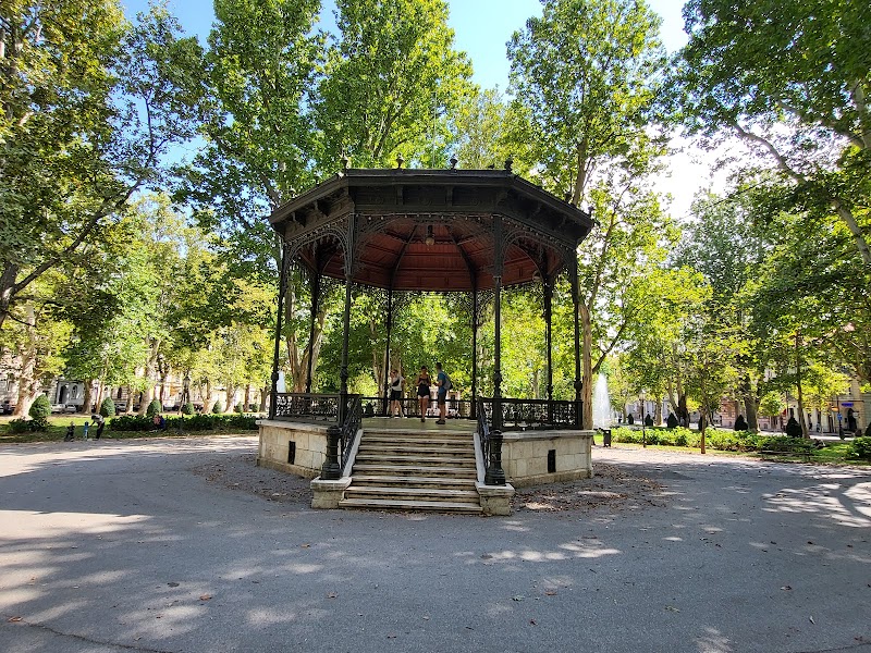 Zrinjevac Park - Zrinjevac Park Zrinjevac 7, 10000, Zagreb, Croatia