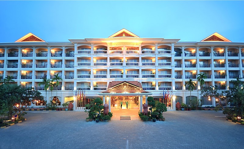 Hotel Somadevi Angkor Resort & Spa - Hotel Somadevi Angkor Resort & Spa, 9V64+25 Mondol II Village, មហាវិថី ស៊ីវុត្ថា, Town 17252, Cambodia