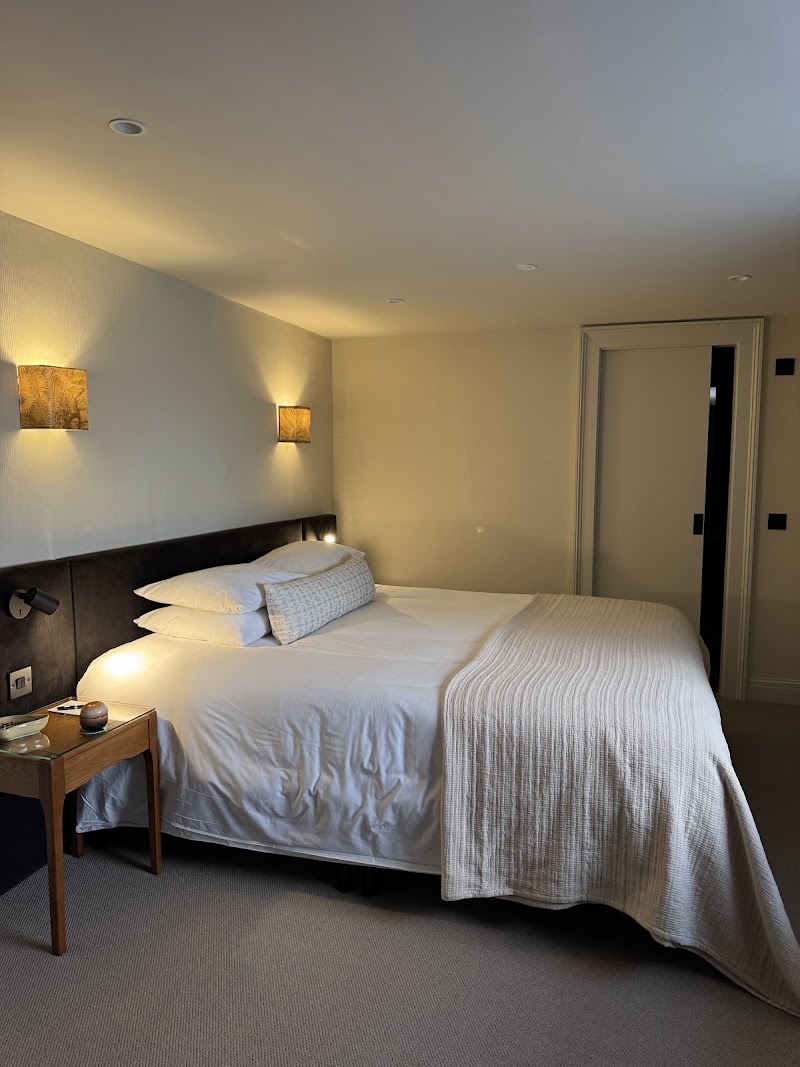 3 John’s Place Townhouse - 3 John’s Place Townhouse John's Pl, Leith, Edinburgh EH6 7EN, UK