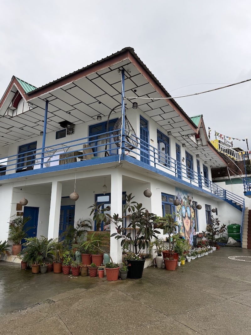 BIR HIGH - BIR HIGH Bir Landing Site Suja, Bir, Suja, Himachal Pradesh 176077, India