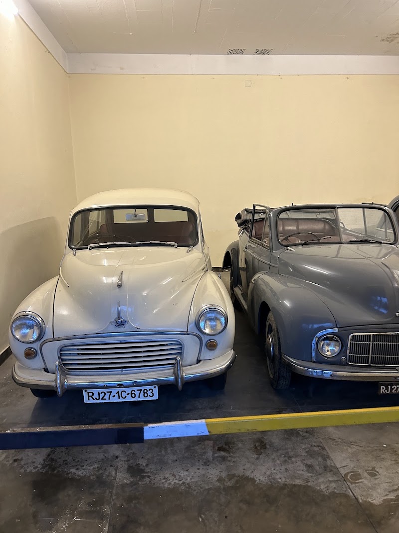 Vintage & Classic Car Collection, The Palace, Udaipur - Vintage & Classic Car Collection, The Palace, Udaipur Garden Hotel, Gulab Bagh Rd, opposite Sajjan Niwas Garden, Old City, Udaipur, Rajasthan 313001, India