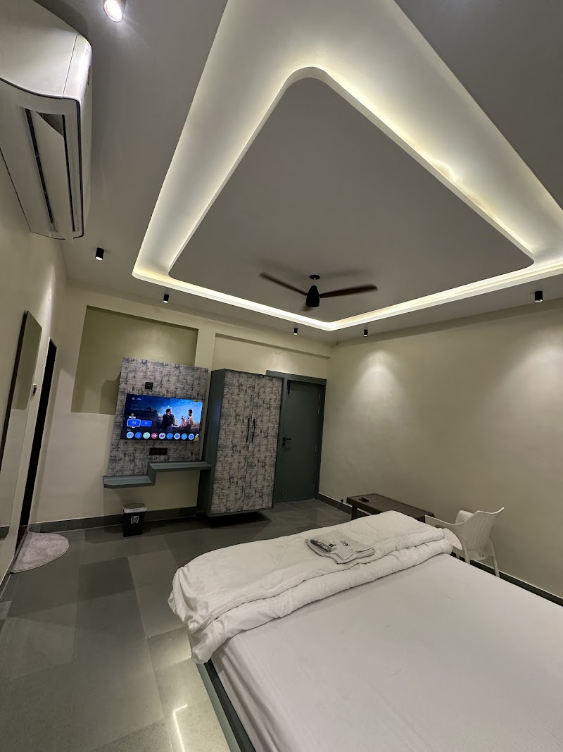 Hotel Vyankatesh Inn - Hotel Vyankatesh Inn Survey No. 820, Bankar Mala, Plot No.02, opp. Krishna Nagar, Bodhale Nagar, Uttara Nagar, Nashik, Maharashtra 422011, India