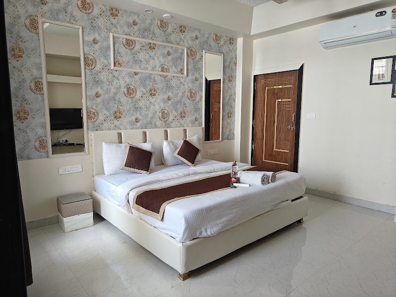 THE HERITAGE VILLA - THE HERITAGE VILLA hospital PACIFIC MEDICAL COLLEGE AND HOSPITAL, Pacific Medical College & Hospital Rd, Udaipur, Oton Ka Gurha, Rajasthan 313011, India
