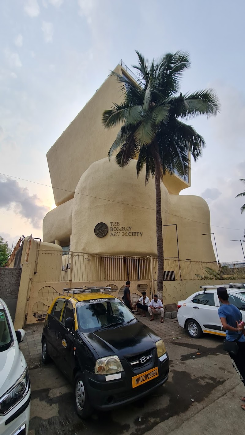 7 Days Art Gallery - 7 Days Art Gallery Radha Narayan, 486, 32nd Rd, opposite Patwardhan Park, Bandra West, Mumbai, Maharashtra 400050, India