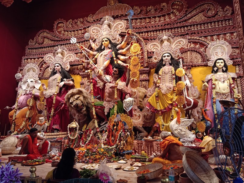 Singhi Park Sarbojanin Durga Puja Committee - Singhi Park Sarbojanin Durga Puja Committee, 5 Ramani Chatterjee, 18/33, Dover Ln, Ballygunge, Kolkata, West Bengal 700029, India