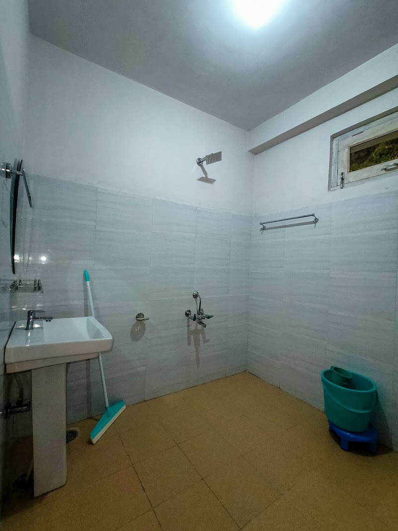 Tirthanmoksha Homestay - Tirthanmoksha Homestay nahi road, near raandhi bhaagi, Gushaini, Tindar, Himachal Pradesh 175123, India
