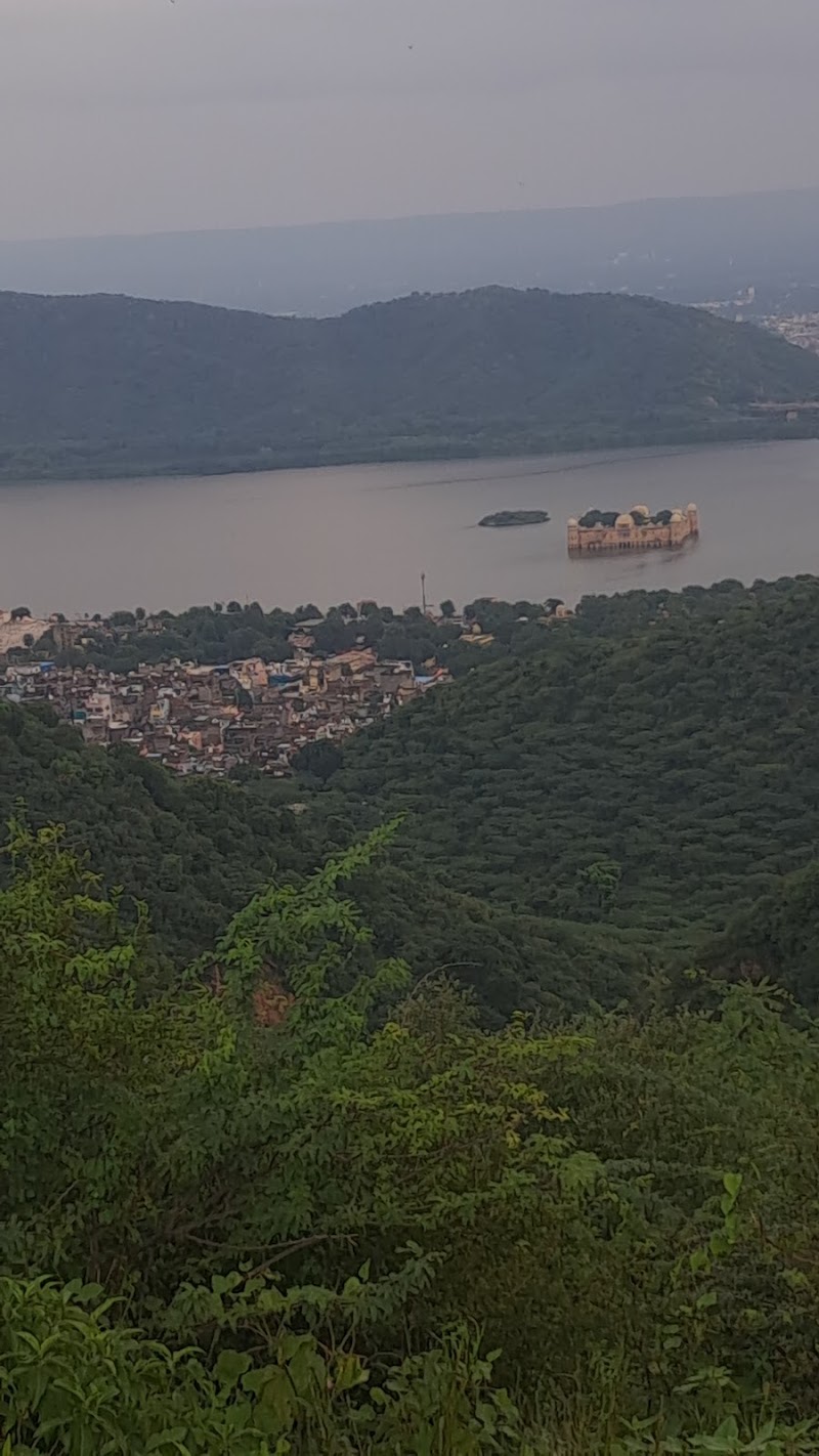 Hathni Kund - Hathni Kund XR5F+9CF, Jaipur, Rajasthan 302002, India