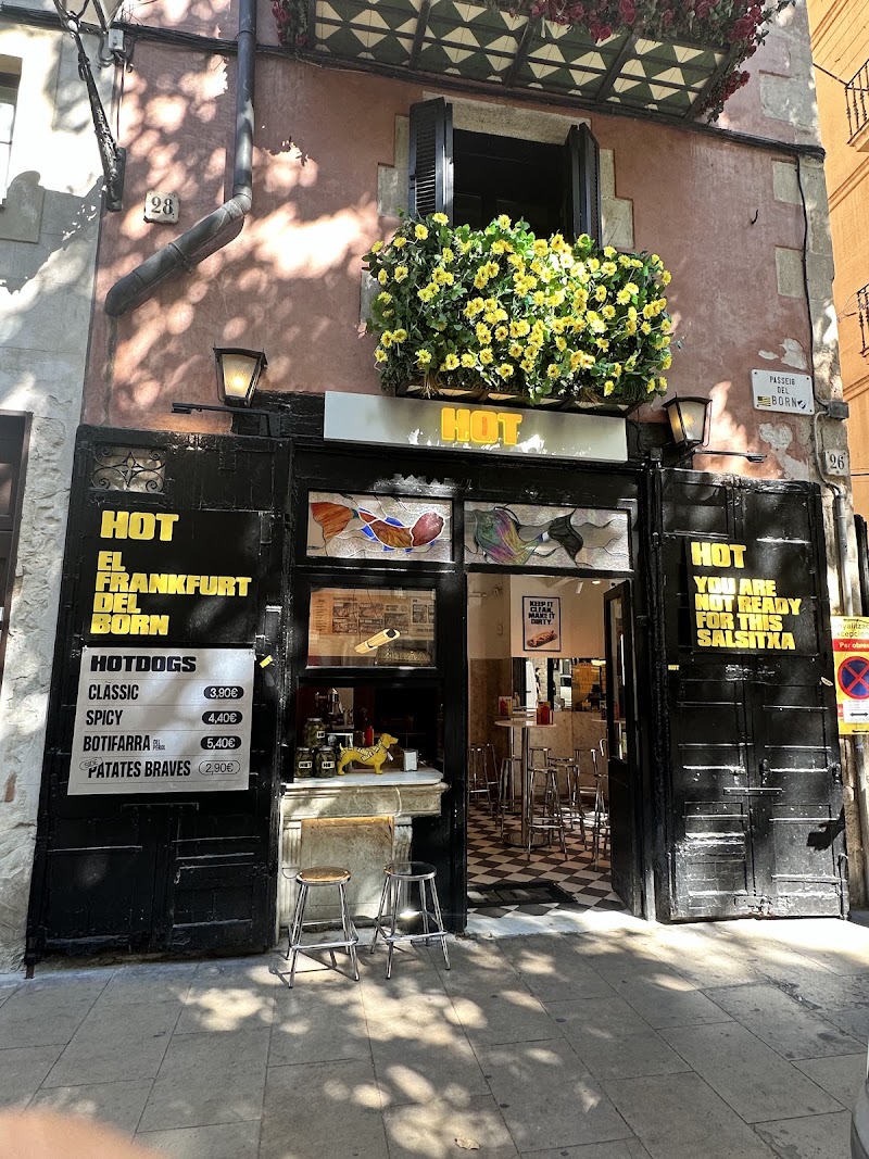 HOT · Frankfurts & Hot Dogs Born - HOT · Frankfurts & Hot Dogs Born Pg. del Born, 26, Ciutat Vella, 08003 Barcelona, Spain