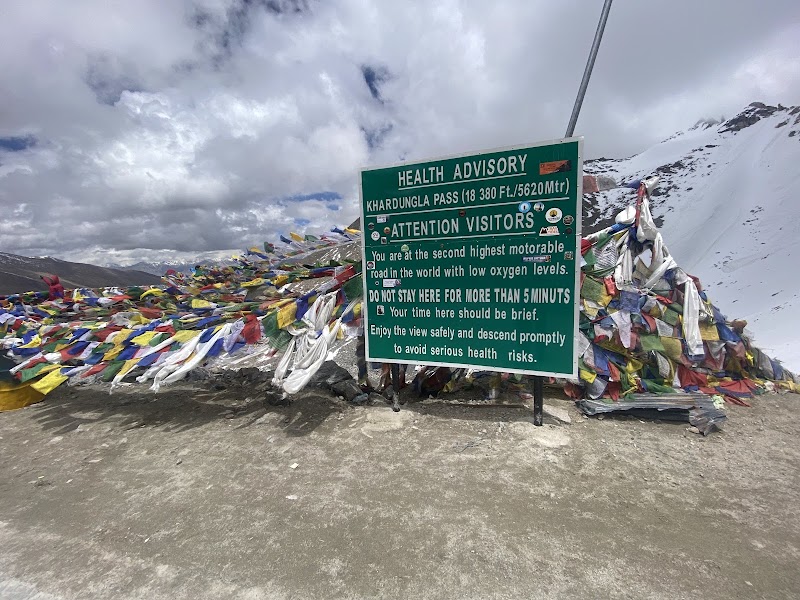 Khardung La Pass 5359M Altitude Leh Ladakh - Khardung La Pass 5359M Altitude Leh Ladakh CM33+RP6, Khardung, 194401