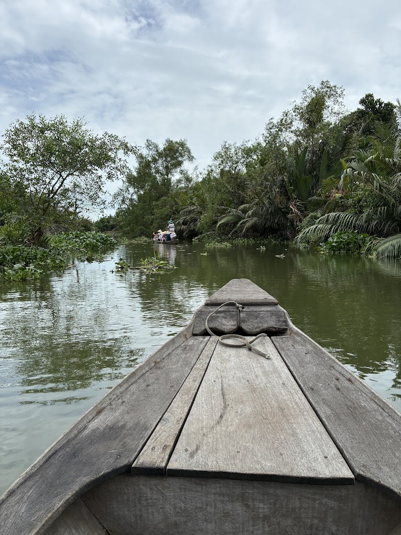 Les Rives - Authentic River Experience - Les Rives - Authentic River Experience, 1st Floor, Room 15, IBC Building, 1A Công trường Mê Linh, Sài Gòn, Hồ Chí Minh 700000, Vietnam