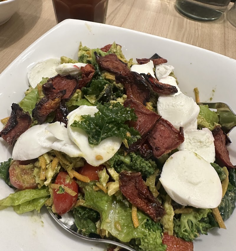 Bombay Salad Co. - Bombay Salad Co. Shop No, 1, 16th Rd, near Mini Punjab Hotel, Bandra West, Mumbai, Maharashtra 400050, India