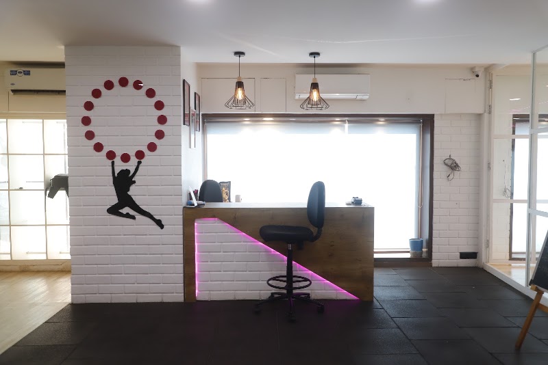 Danzofit - The Happiest Fitness studio in Aundh - Danzofit - The Happiest Fitness studio in Aundh, 102, Akshay Complex 1st Floor Pushpak Park Opposite Suzlon, Ward No. 8, Pushpak Park, Aundh, Pune, Maharashtra 411067, India