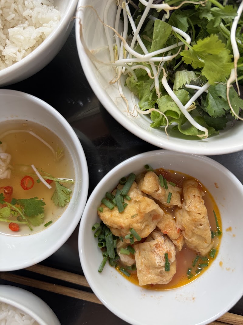 Ba Nhất Vegetarian Restaurant - Ba Nhất Vegetarian Restaurant 43B P. Hàng Bè, Phố cổ Hà Nội, Hoàn Kiếm, Hà Nội 100000, Vietnam