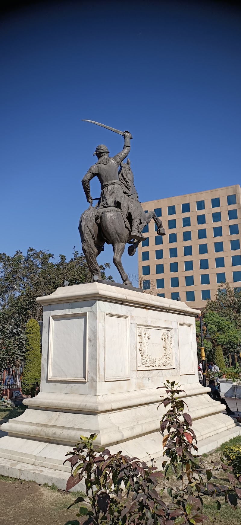 Statue of Jarnail Hari Singh Nalwa - Statue of Jarnail Hari Singh Nalwa JVGH+FCR, Town Hall, Katra Ahluwalia, Amritsar, Punjab 143006, India