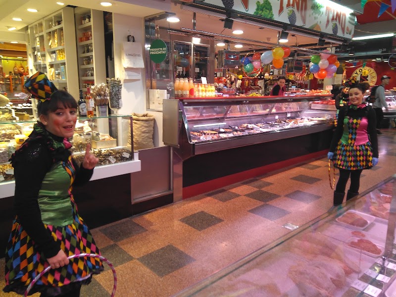 Mercat de la Llibertat - Mercat de la Llibertat Plaça de la Llibertat, 27, Gràcia, 08012 Barcelona, Spain