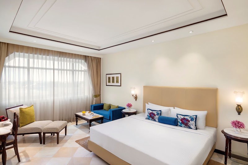 Tajview, Agra - IHCL SeleQtions - Tajview, Agra - IHCL SeleQtions, Fatehabad Rd, Bagichi, Tajganj, Agra, Uttar Pradesh 282001, India