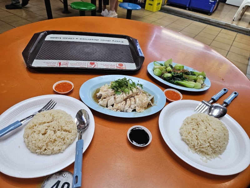 Ah Tai Hainanese Chicken Rice - Ah Tai Hainanese Chicken Rice 1 Kadayanallur St, #01-07 Maxwell Food Centre, Singapore 069184