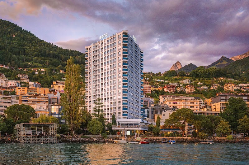Mona Montreux
