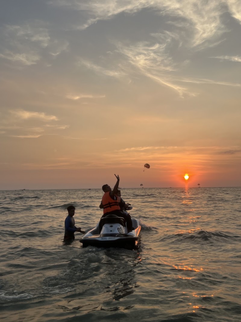 DH Watersports & Resources - DH Watersports & Resources, Jalan Pantai Cenang, 07000 Langkawi, Kedah, Malaysia