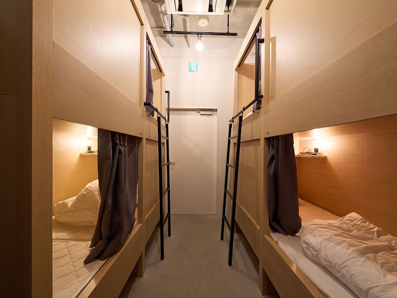 Hotel Plus Hostel Tokyo Asakusa 1 - Hotel Plus Hostel Tokyo Asakusa 1 2-chōme-13-1 Kaminarimon, Taito City, Tokyo 111-0034, Japan