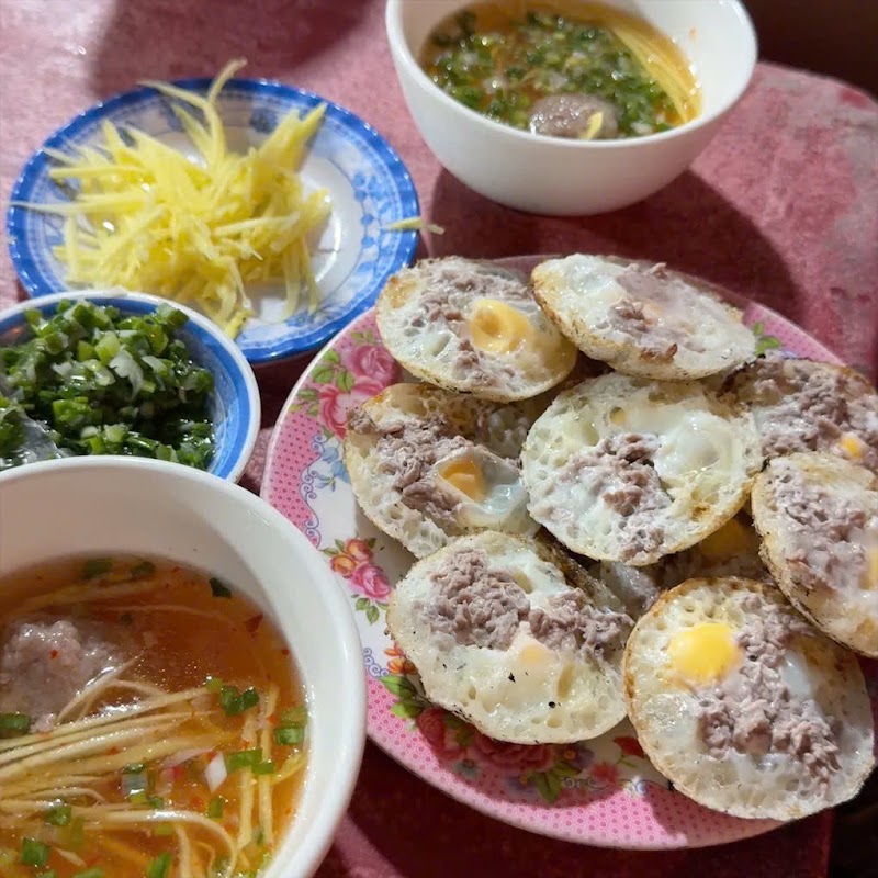 Bánh căn Út - Bánh căn Út, 64 Tháp Bà, Bắc Nha Trang, Khánh Hòa 650000, Vietnam