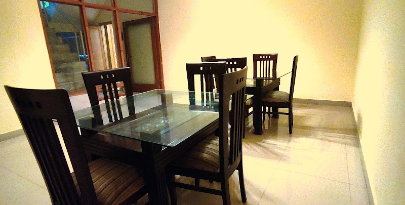 Hotel Downtown - Hotel Downtown Kangra Rd, Housing Board Colony, Kangra, Himachal Pradesh 176001, India