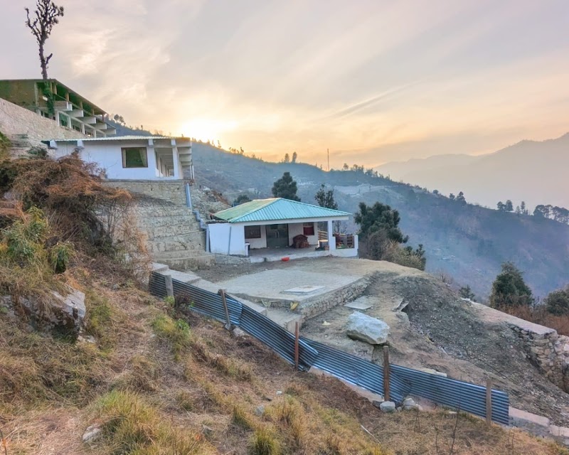 Himalaya Shelter guest house - himalaya shelter guest house, Sankri, Uttarakhand 249128, India