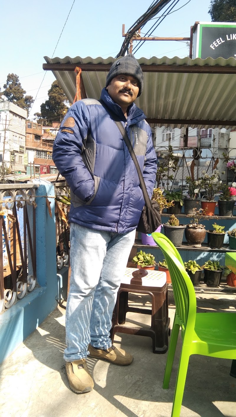 Hill Home - Hill Home Hill Cart Rd, opposite GJMS, Limbugaon, Darjeeling, West Bengal 734101, India