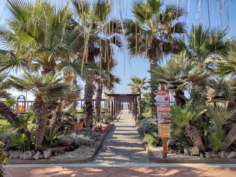 Tibidabo Beach Srl - Tibidabo Beach Srl, Lungo Mare Duilio Caio 20, 00122 Lido di Ostia RM, Italy