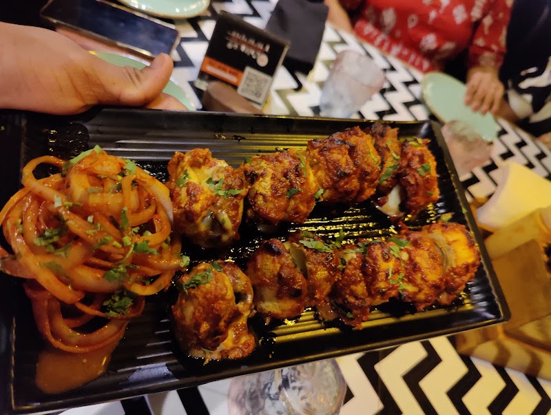 The Food Studio - The Food Studio New Link Rd, opp. Goregaon Sports Club, Malad, Ekta Nagar, Malad West, Mumbai, Maharashtra 400064, India