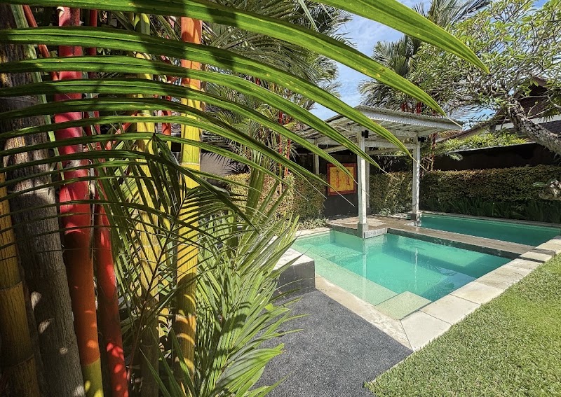 Villa Besar seminyak bali villas - Villa Besar seminyak bali villas Jl. Bumbak Dauh, Kerobokan, Kec. Kuta Utara, Kabupaten Badung, Bali 80361, Indonesia