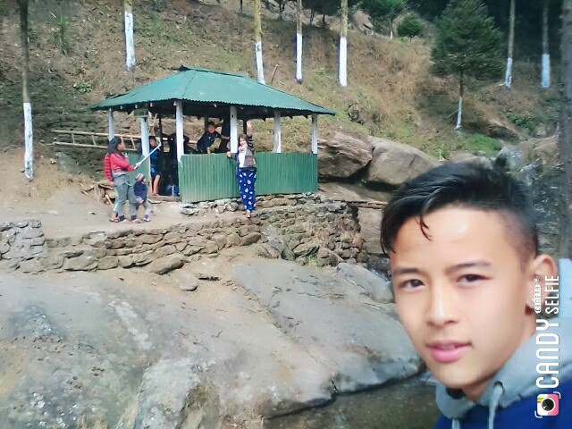 Bhalukhop Rock Garden - Bhalukhop Rock Garden X6VM+44, Pussinbong Tea Garden, West Bengal 734102, India
