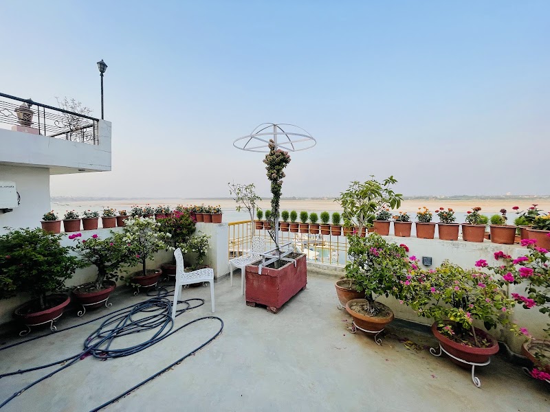 Hotel Ganga Garden