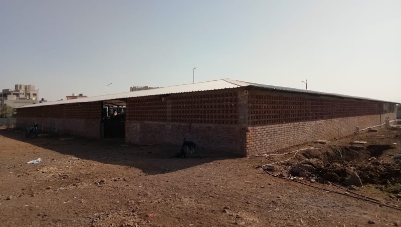 Shreeji Gaushala Nashik - Shreeji Gaushala Nashik Dr Nanasaheb Dharmadikari Marg Kamal Nagar, Near Reshimbandha Mangal Karayalay Bhavsangam Row Bungalow Colony, Hirawadi Rd, Kalaskar Nagar, Panchavati, Nashik, Maharashtra 422003, India
