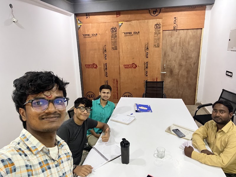 Let's Speak - Let's Speak, First floor, Aarohan library, Gandhi Chowk, Budh Bazar Rd, Avatar Vihar, Mohan Garden, Razapur Khurd, New Delh, Delhi, 110059, India
