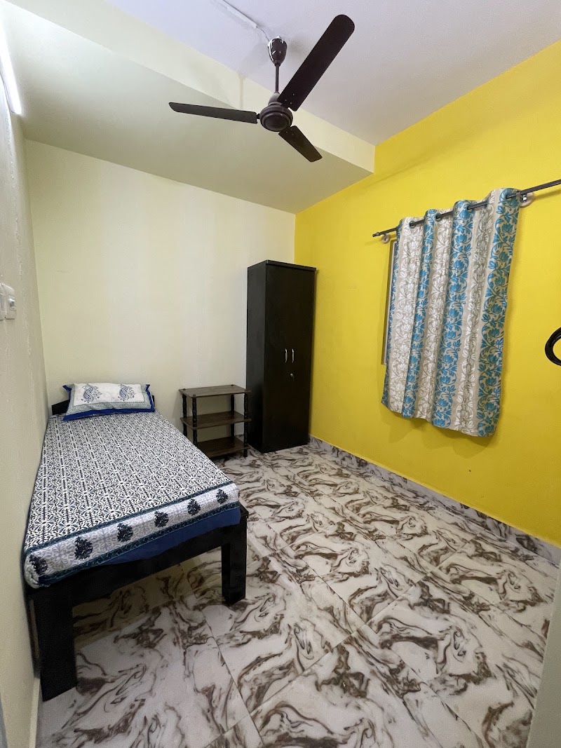 Atithi PG For Ladies - Atithi PG For Ladies 96/110,3 rd Main, 3rd cross, C L layout, Hosur Road, and, opp. to Christ University, next to prestige Accenture Techno polis, Chikku Lakshmaiah Layout, Adugodi, Bengaluru, Karnataka 560029, India