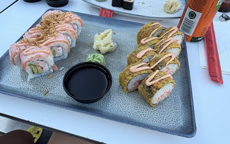 Yotto Sushi & Wok (Serik, The Land of Legends) - Yotto Sushi & Wok (Serik, The Land of Legends), Kadriye, The Land Of Legends:, Atatürk, 3 Caddesi No:1/68, 07500 Serik/Antalya, Türkiye