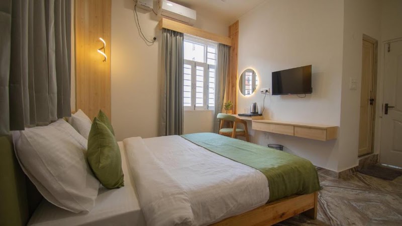 Around stays Rishikesh - Around stays Rishikesh NH 58, Badrinath Marg, near Neam Beach, Tapovan, Rishikesh, Uttarakhand 249192, India