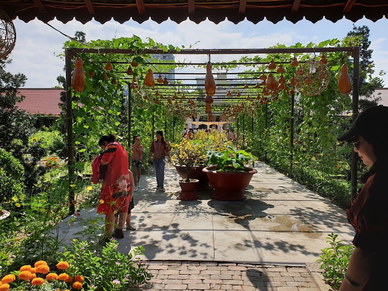 Làng nghề Trường Sơn - Trường Sơn Craft Village - Làng nghề Trường Sơn - Trường Sơn Craft Village 08 Trường Sơn, Nha Trang, Khánh Hòa 57129, Vietnam