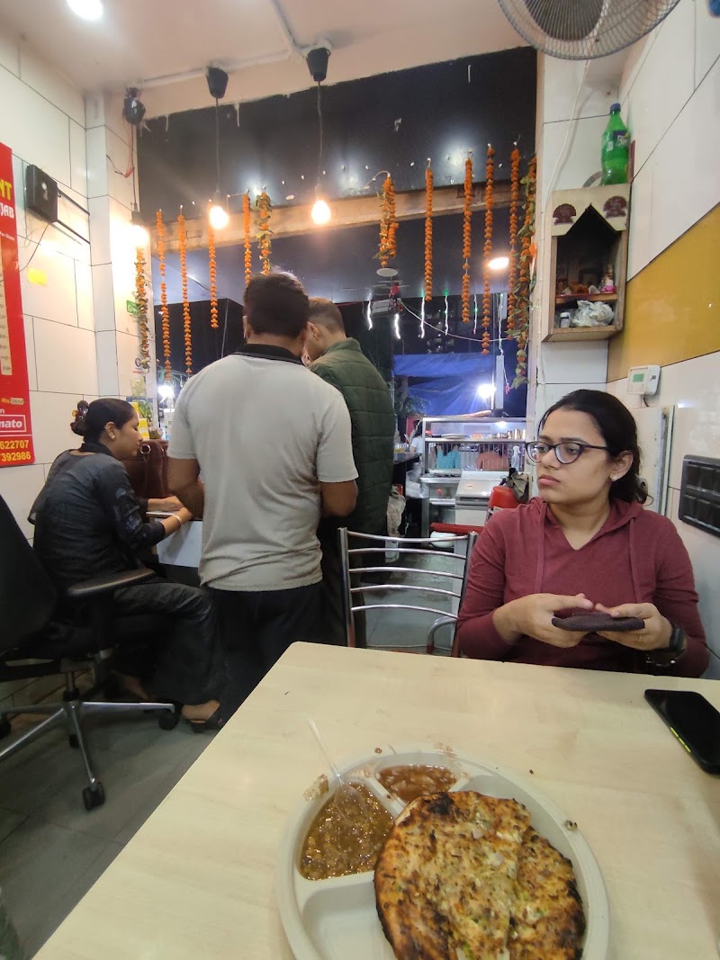 Amritsari Kulcha Point - Amritsari Kulcha Point Plot 8, Golf City, Plot No. 8, Golf City Rd, Gardenia Gateway, Sector 75, Noida, Uttar Pradesh 201316, India