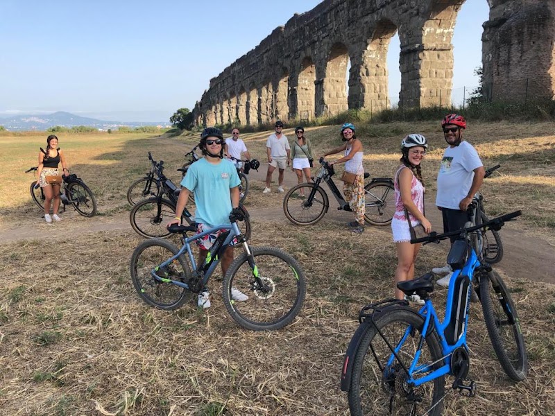 The Appian Way Bike Tour - The Appian Way Bike Tour, Viale Aventino, 37, 00153 Roma RM, Italy